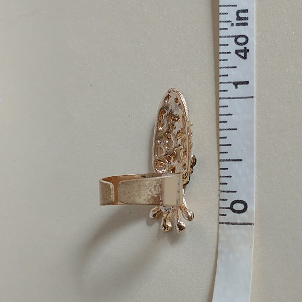 Black/White Gold Nail Ring! - Picture 3 of 5